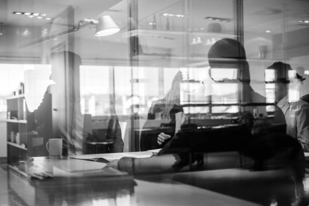 Small Office Design Concepts: Monochrome modern office design ideas for small spaces low budget small office interior design office interior design concepts small office interior design photo gallery office design images corporate office design ideas.jpg