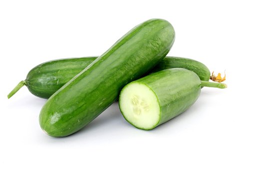 Best Vegetables for Lovebirds Feeding love birds favorite fruit food for love birds at home love birds favorite food baby love birds food vegetable for african lovebirds can lovebirds eat rice african love birds food details can lovebirds eat lettuce.jpg